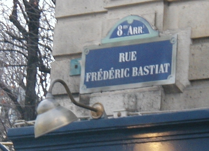 Rue Fr�d�ric Bastiait
